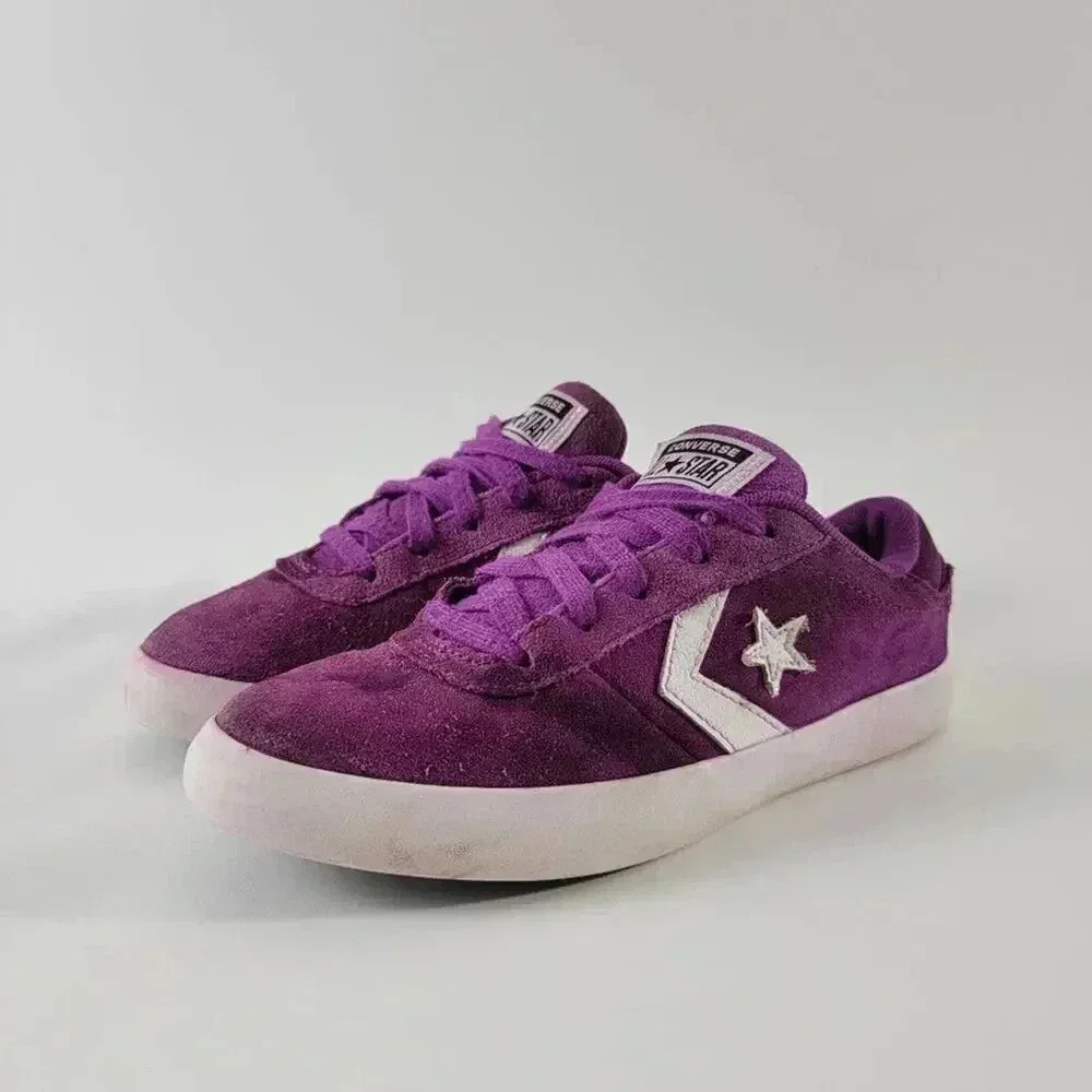Converse Chuck Taylor One Star Low Top Sneakers - 2C